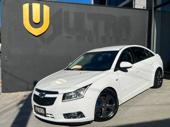 CHEVROLET CRUZE 1.8 LT 16V FLEX 4P AUTOMÁTICO CHEVROLET CRUZE 1.8 LT 16V FLEX 4P AUTOMÁTICO
